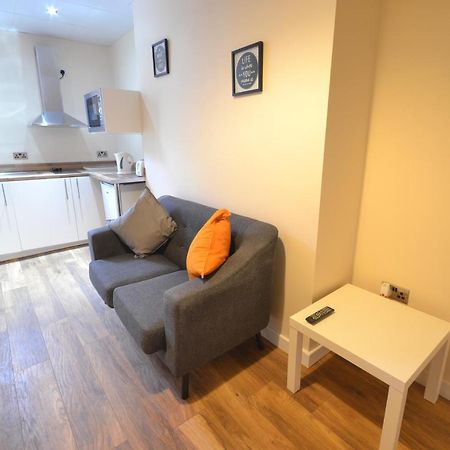 Premier Lodge Central Wolverhampton Buitenkant foto