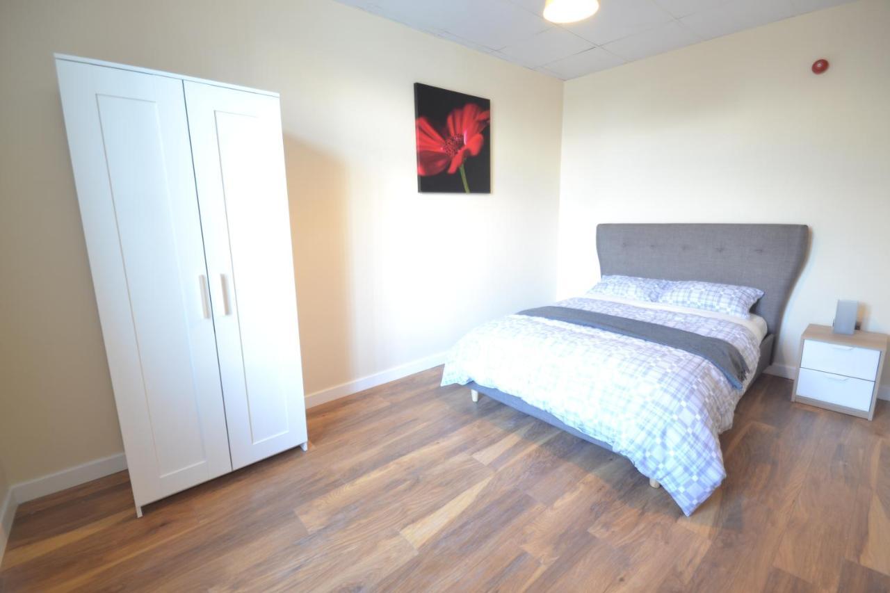 Premier Lodge Central Wolverhampton Buitenkant foto